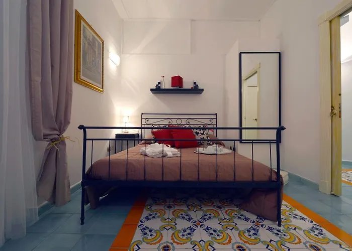 索格纳瓦住宿加早餐旅馆 住宿加早餐酒店 萨莱诺